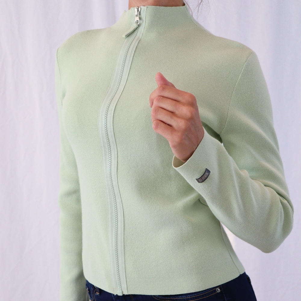 Nostalgic Killer Loop, Plush Cardigan, Small - image 2